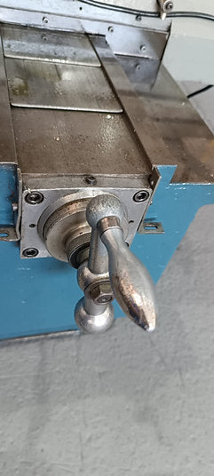 FRESADORA FERRAMENTEIRA FIRST - MODELO LC185 VS-E