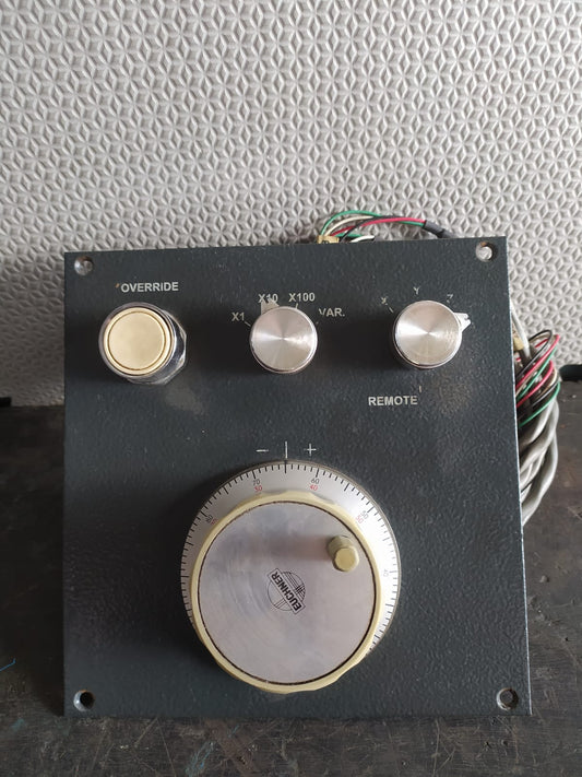 Manivela Eletronica Euchner - HKC100S100A05C1895